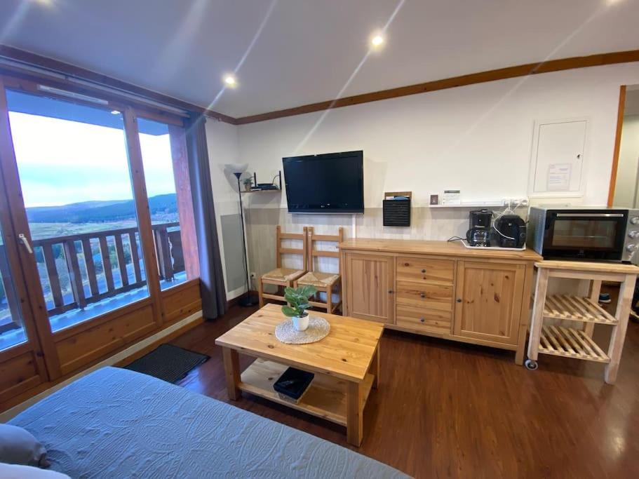Appartement Bellevue Sur Les Hauteurs De Super-Besse Extérieur photo